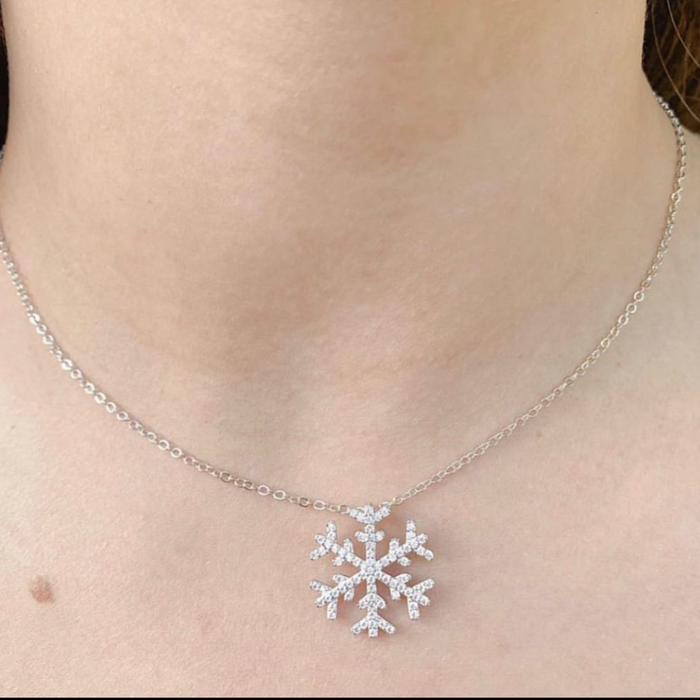 COLLIER SNOW